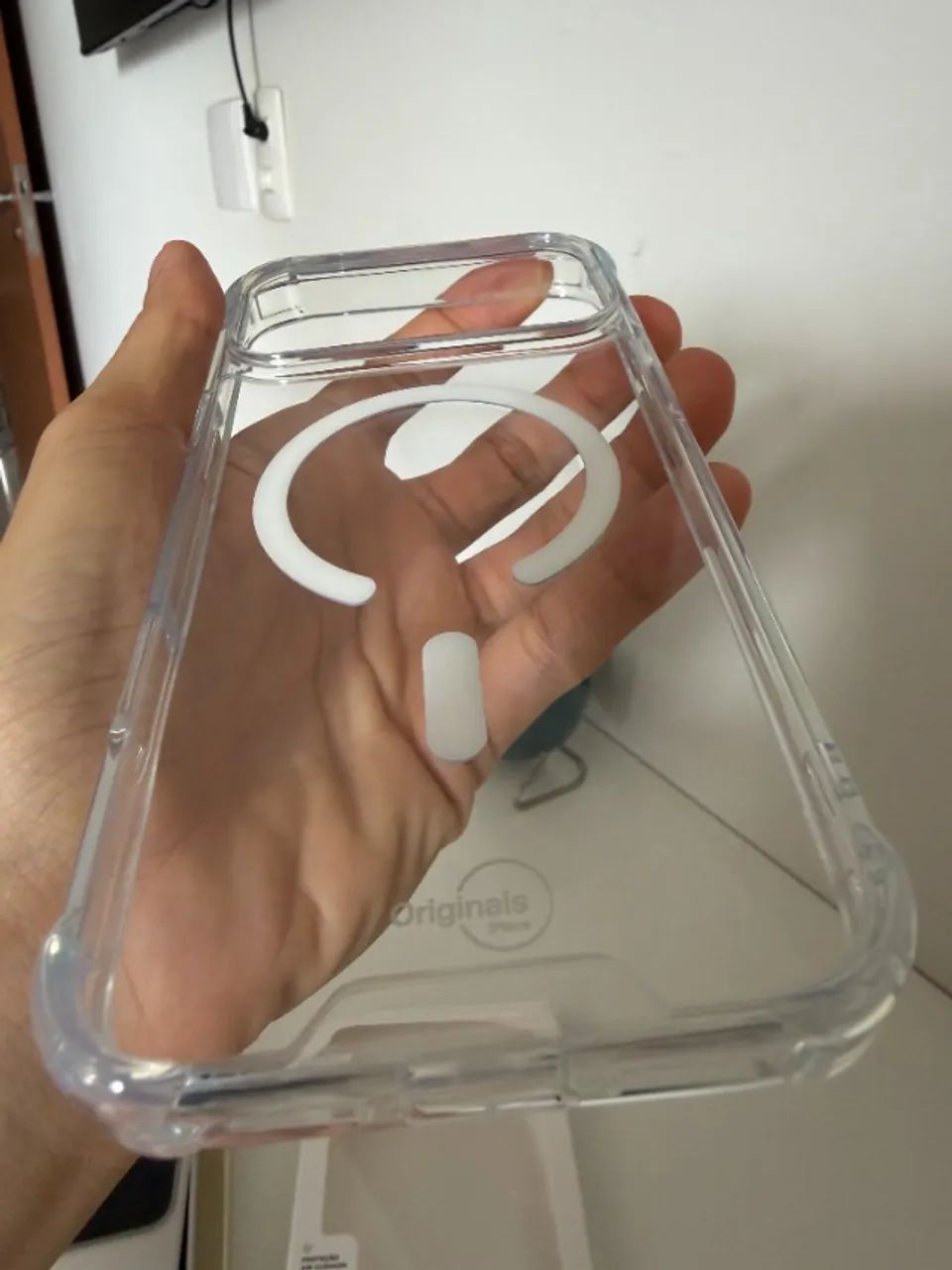Capa iPhone 17 Pro Max Original iPlace Sem uso - Foto 3