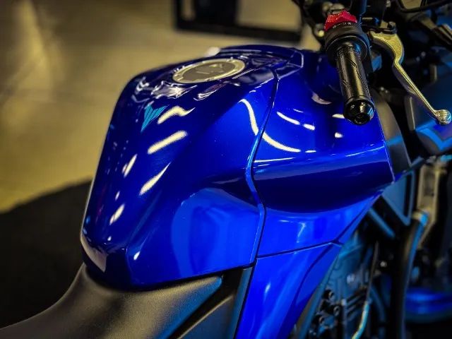 YAMAHA MT-03 ABS CONNECTED AZUL 2026 - Foto 5