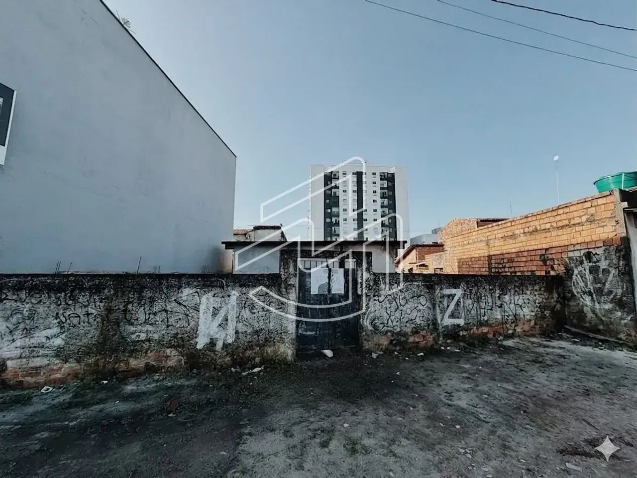 LOCAÇÃO | CASA COM EXCELENTE POTENCIAL COMERCIAL NA AV. INDEPENDÊNCIA