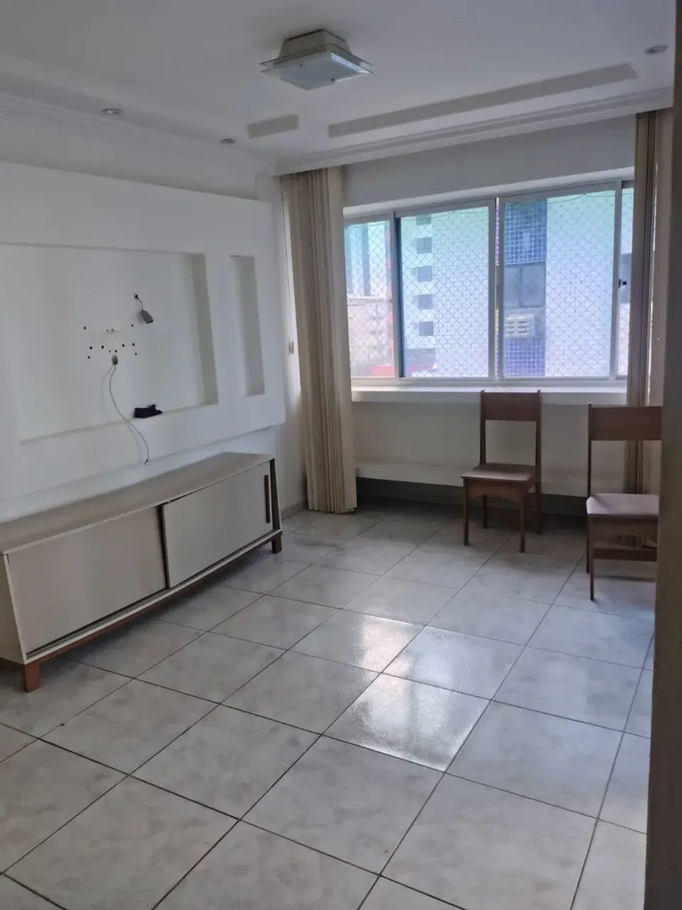 APARTAMENTO CANDEIS TRÊS QUARTOS COM EXCELENTE LOCALIZACAO - Foto 3