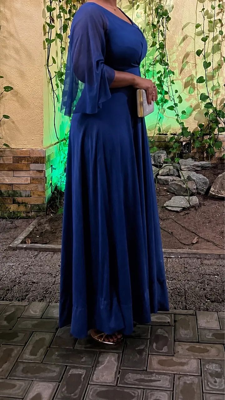 Vestido longo azul royal elegante 