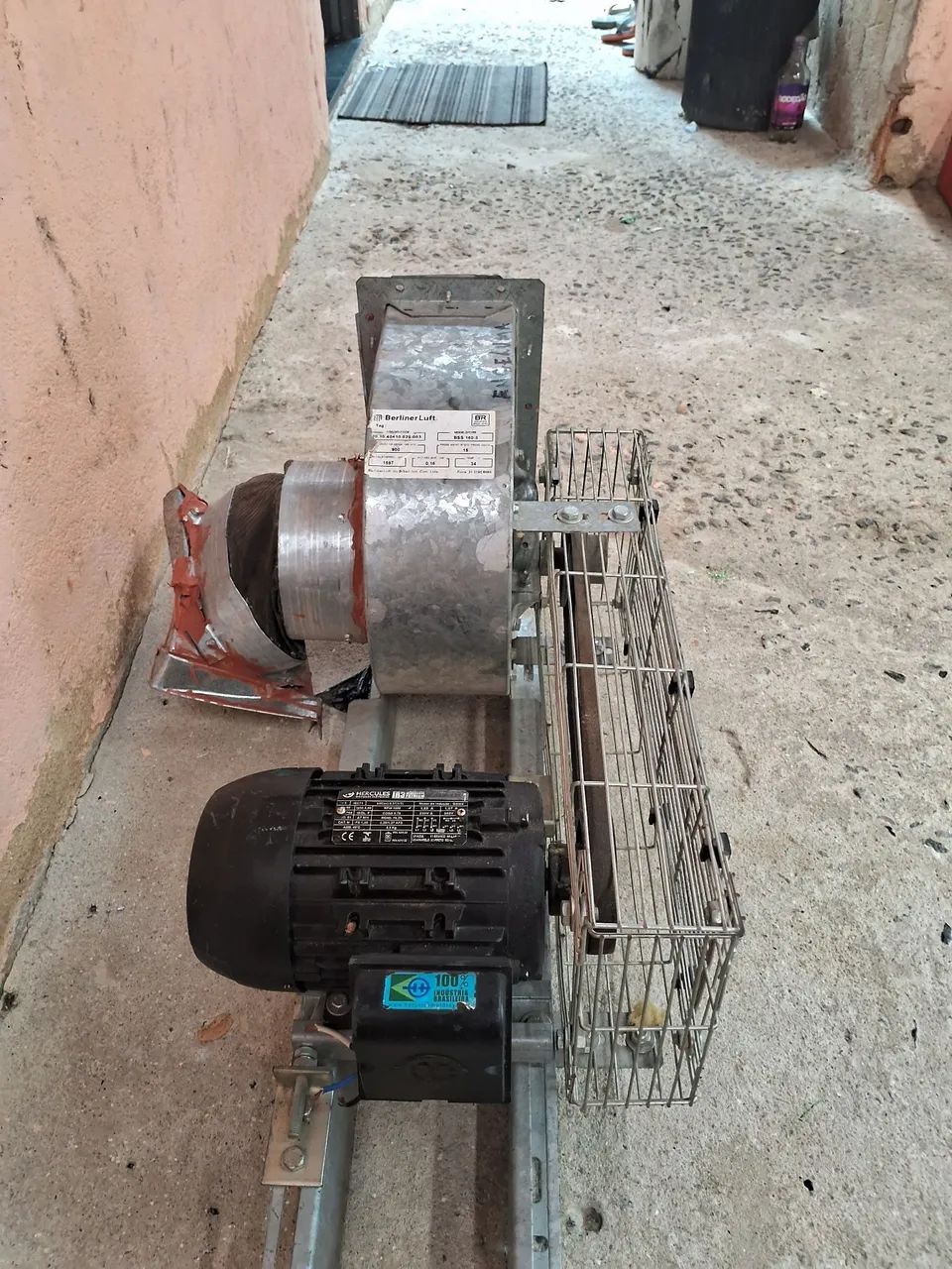 Motor trifasico 1.5  - Foto 3