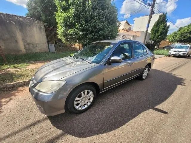 Honda Civic LX 1.7 MT 2005