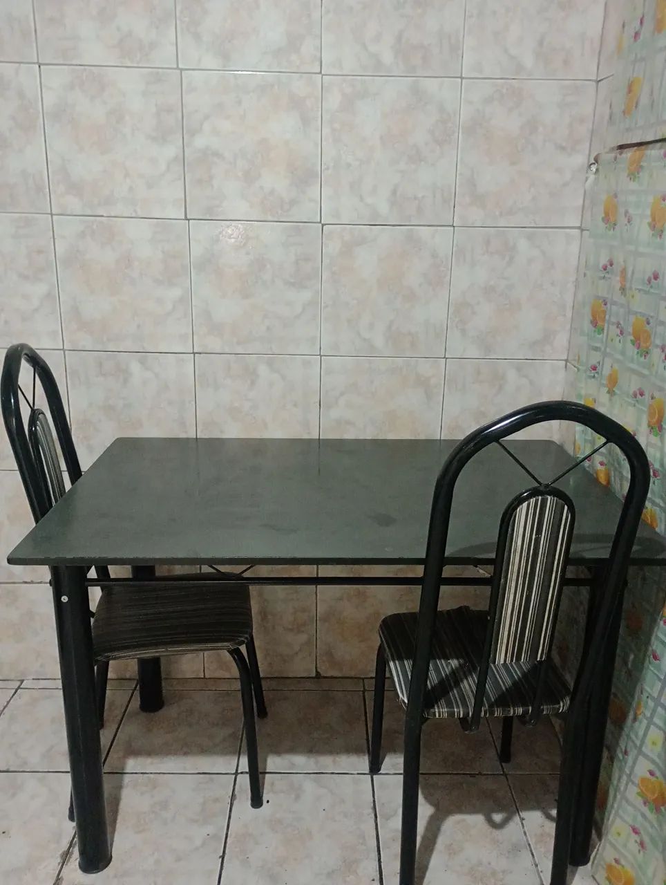 Mesa de cozinha (2 cadeiras) - Foto 4