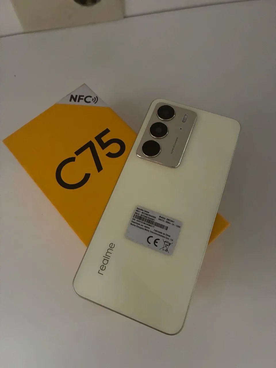 Vendo Celular Realme C75
