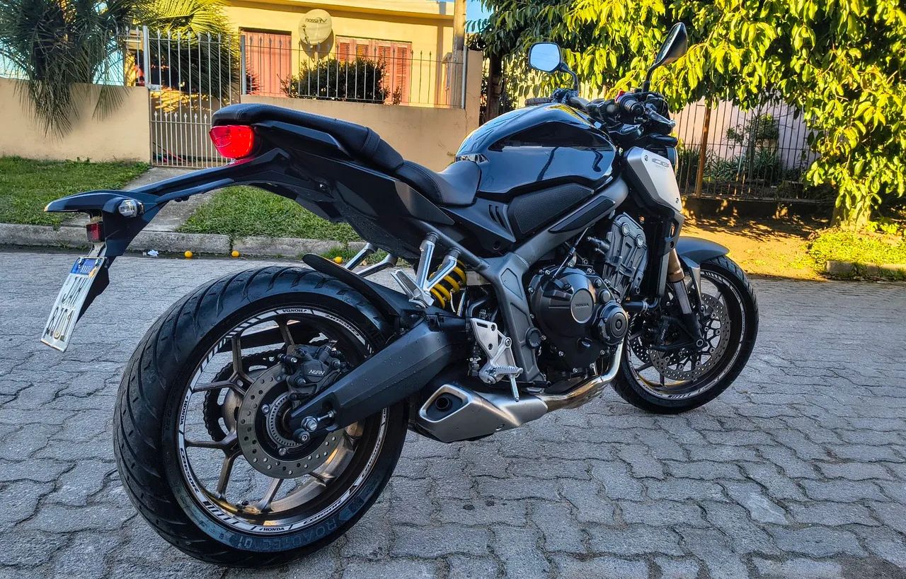 CB650R 2021 - Foto 2