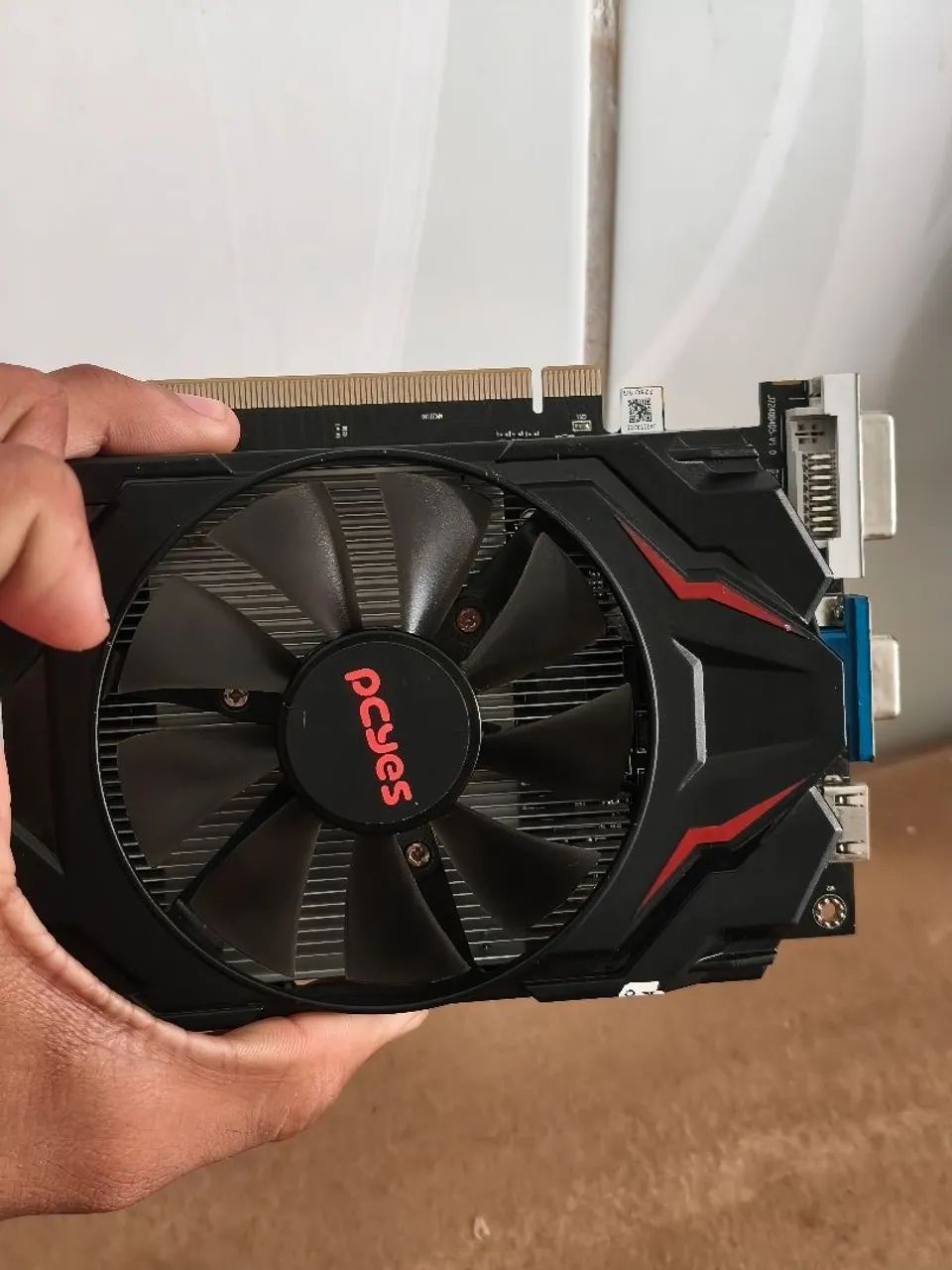 Placa de vídeo AMD Radeon HD 7700 séries 4GB ( FUNCIONANDO )