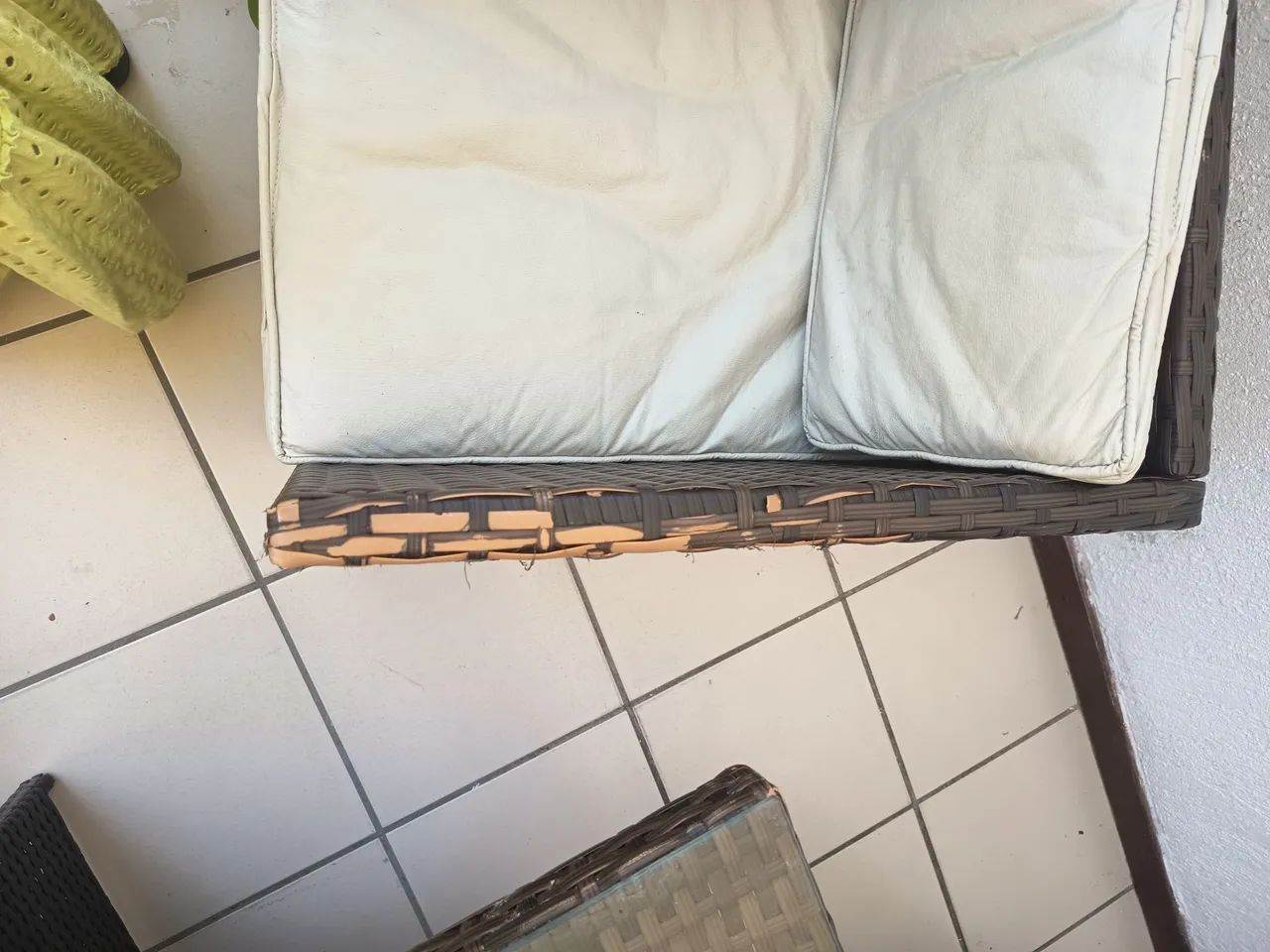 Mesa de área externa , com 4 cadeiras  - Foto 5