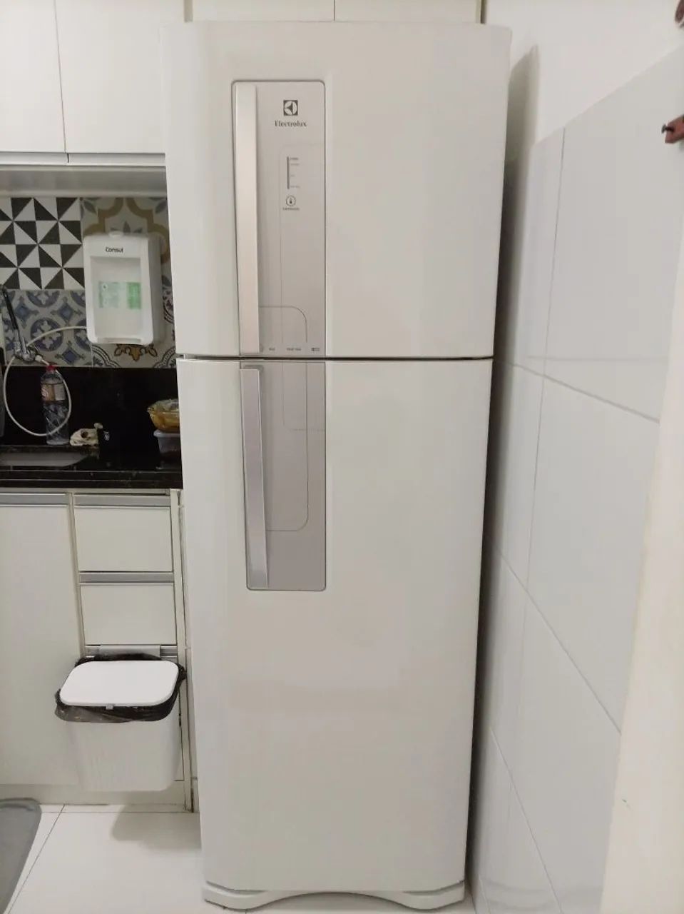 Geladeira Eletrolux 382L - Foto 4