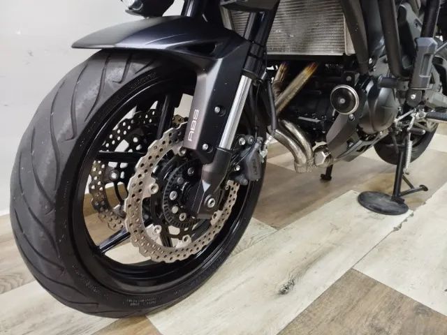 KAWASAKI VERSYS 650 ABS  - Foto 4