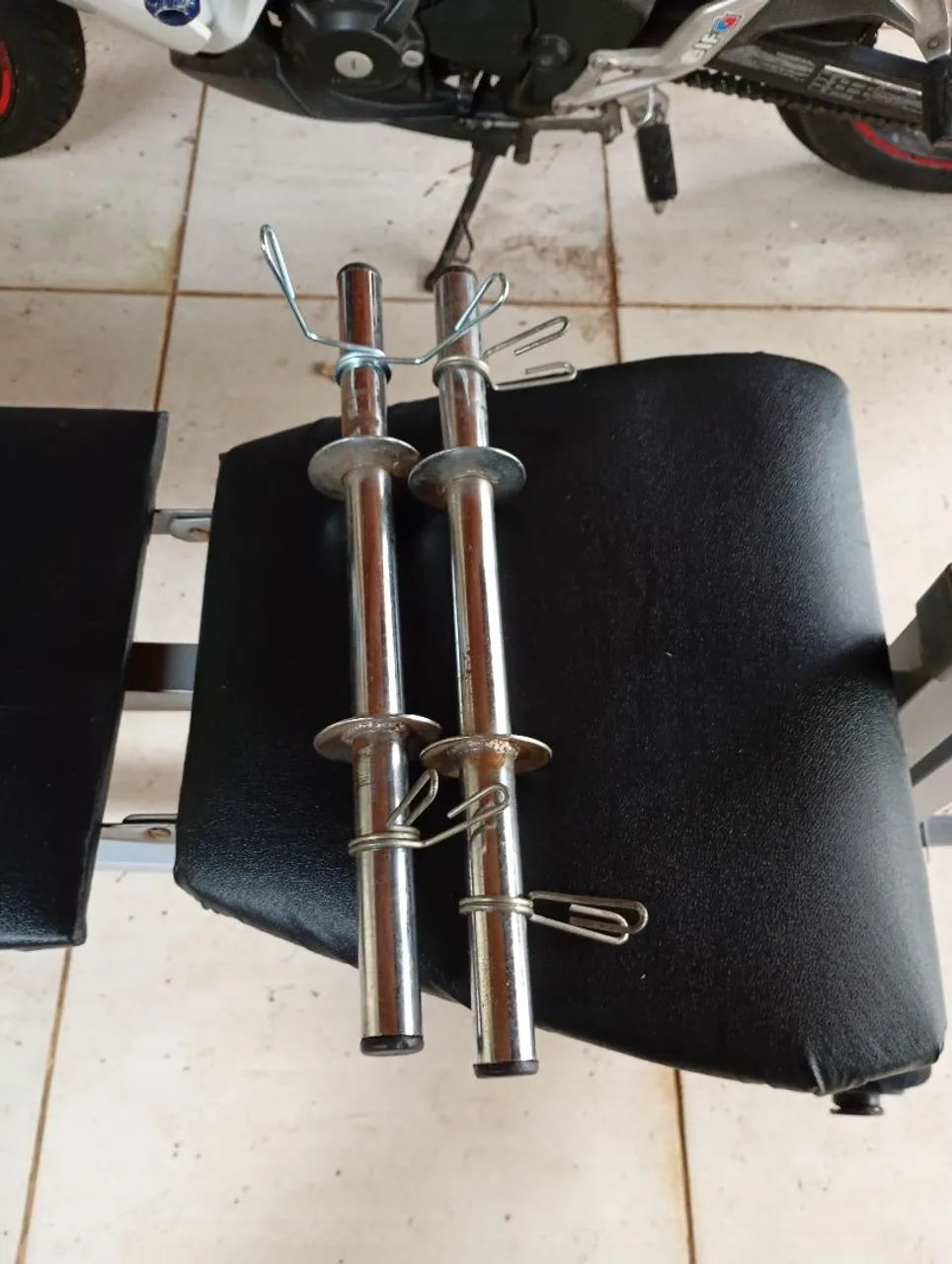 Banco musculação, cadeira extensora e flexora  - Foto 4