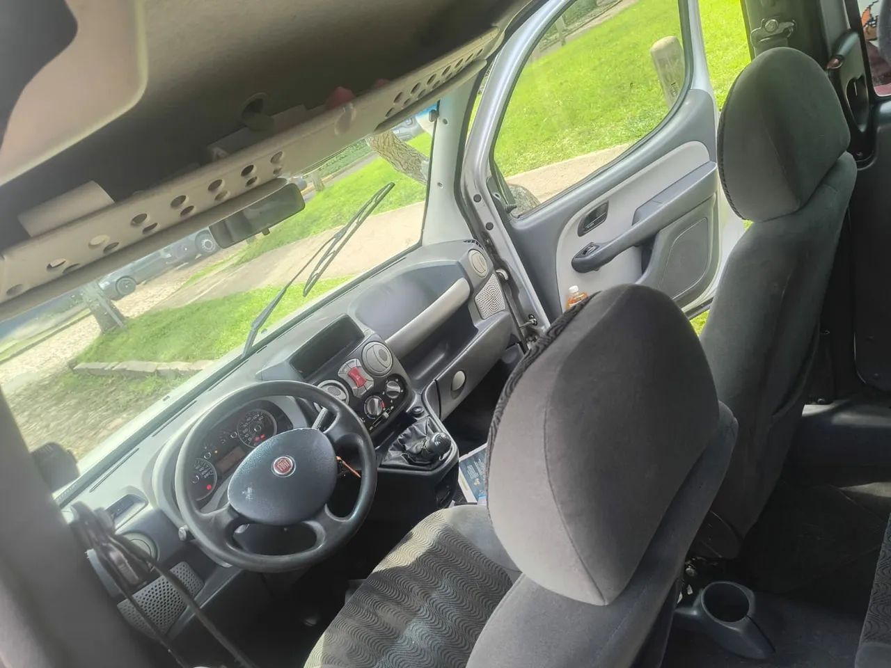 Fiat Doblo Doblo HLX 1.8 mpi Flex 5p 2011