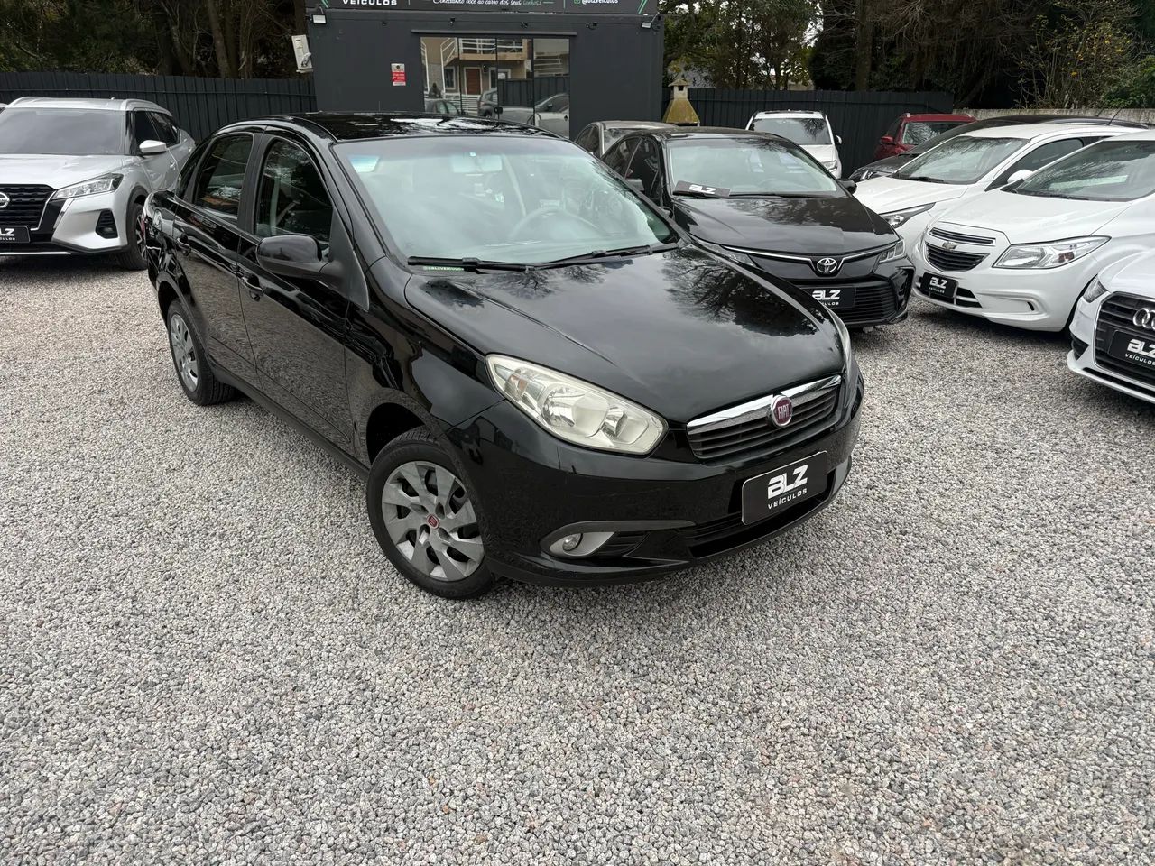 Fiat Grand Siena Grand Siena ATTRAC. 1.4 EVO F.Flex 8V 2013
