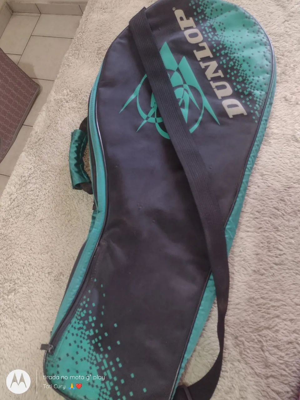 Vendo linda bolsa raqueteira marca Dunlop para transportar raquetes 