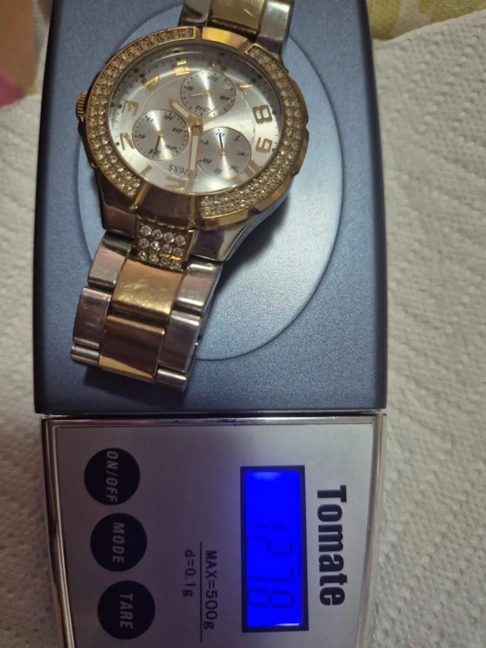 RELOGIO GUESS DOURADO - Foto 2