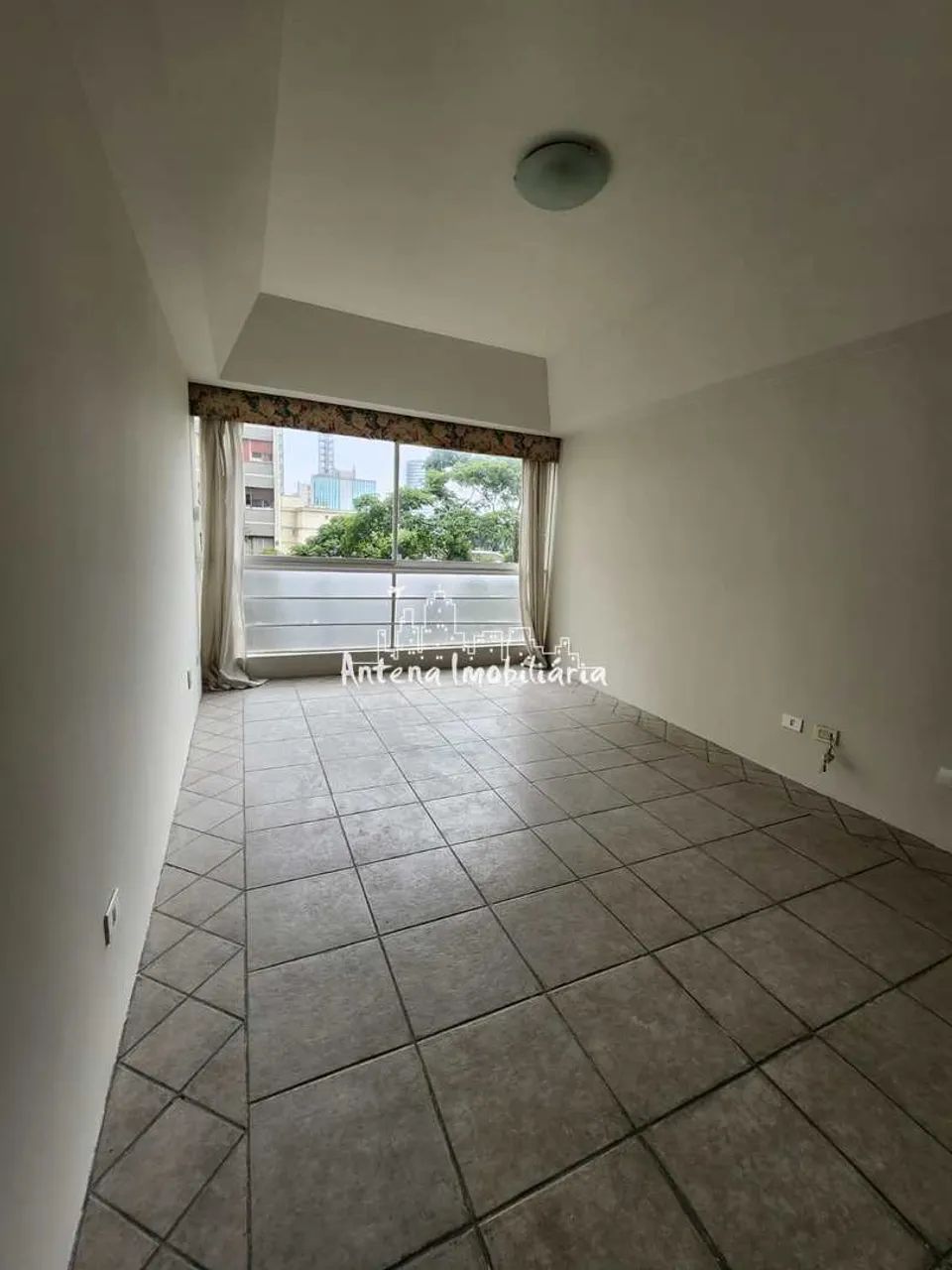 Apartamento com 02 dormitórios em Higienópolis - Cód.: 2096.