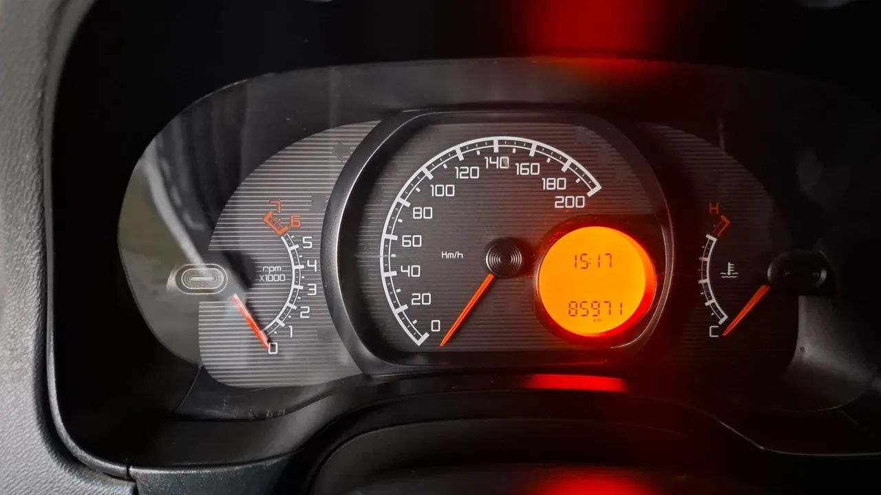 Fiat Strada Working Hard 1.4 Fire Flex 8V CD 2018 - Foto 5