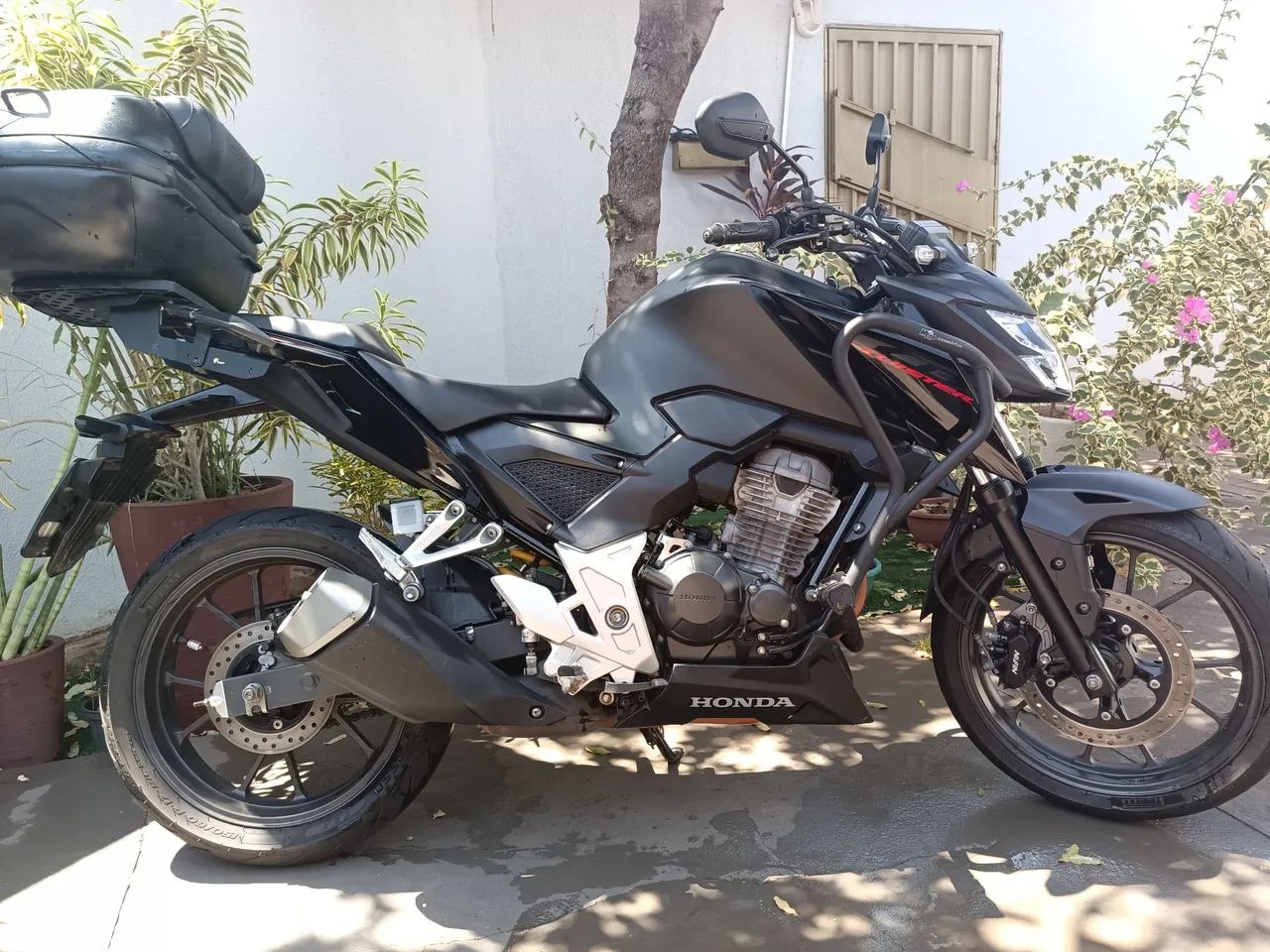 CB 300F TWISTER  2024 - Foto 4