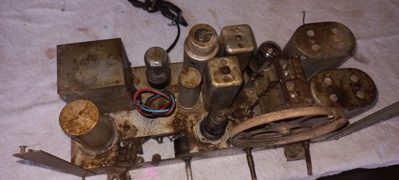 Chassis de radio valvulado philips - Foto 4