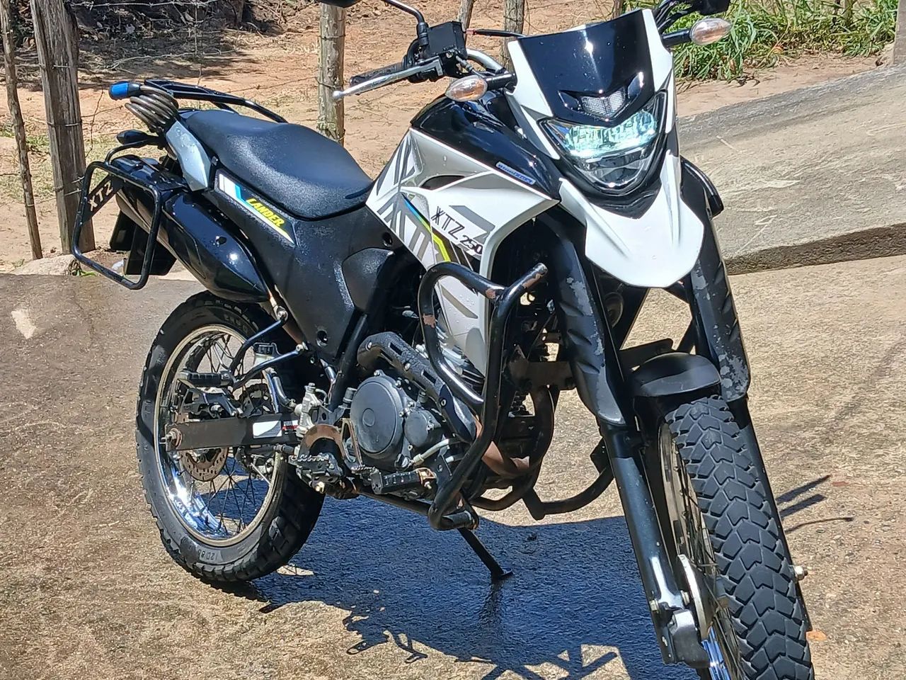Lander 250 - Foto 2