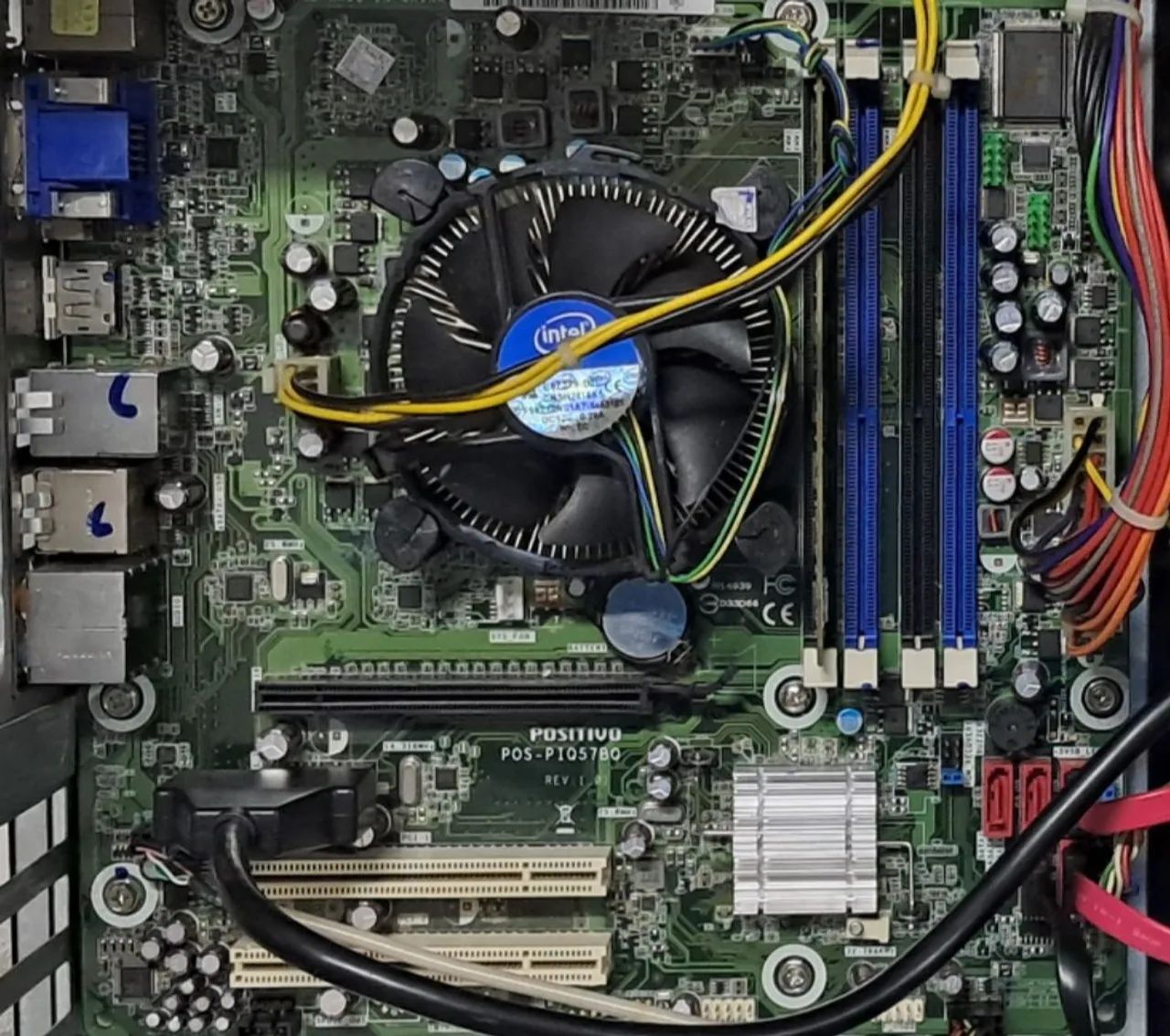 Placa mãe socket 1156 Intel Core 1 geração - Foto 4