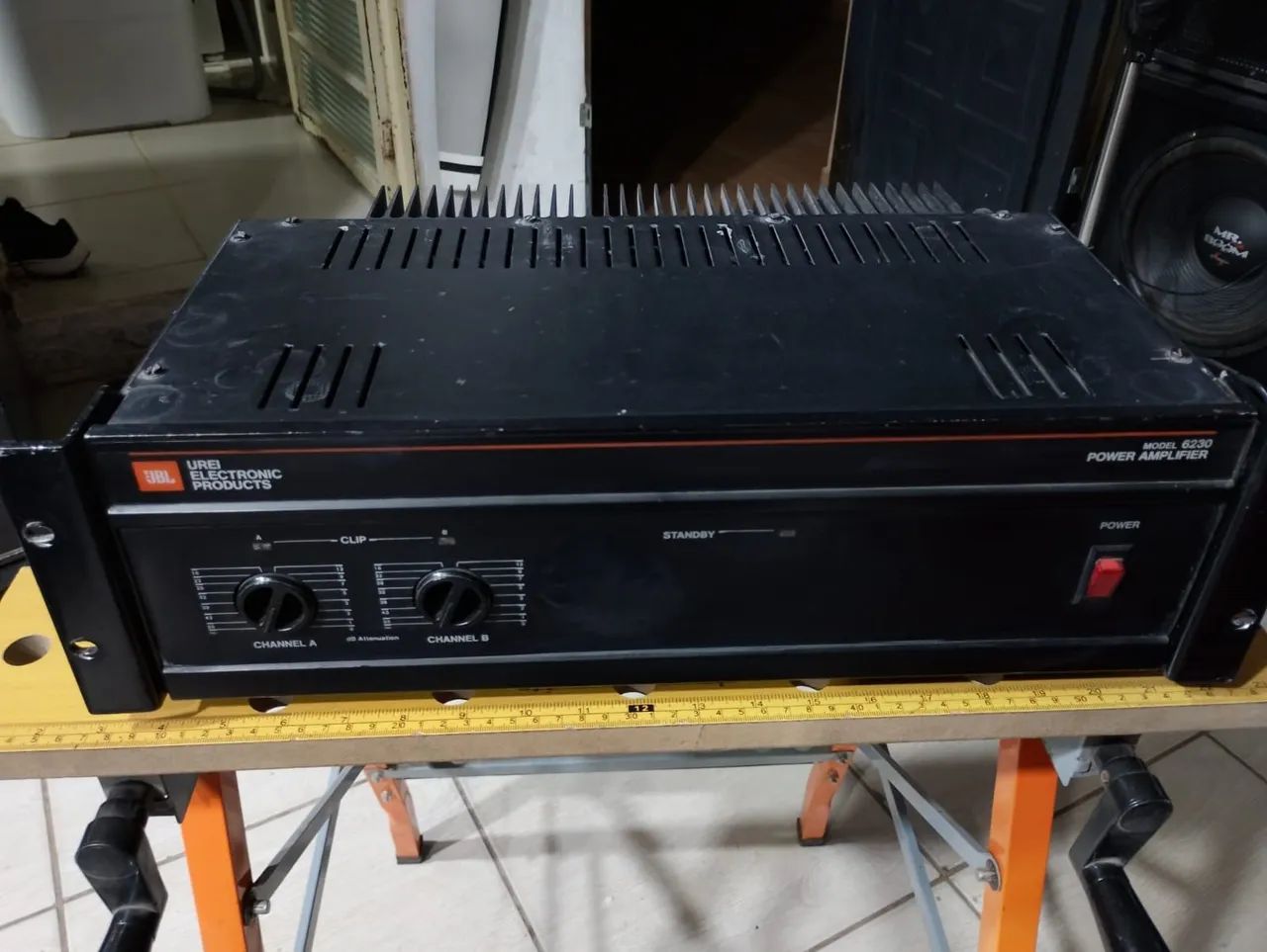 Potência Jbl - Modelo 6230