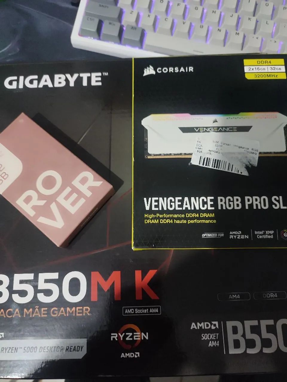 ryzen.7 5700x,2x16 GB Corsair , placa mãe b550 MK , 1 sdd M2 512 gb !! Novos - Foto 3