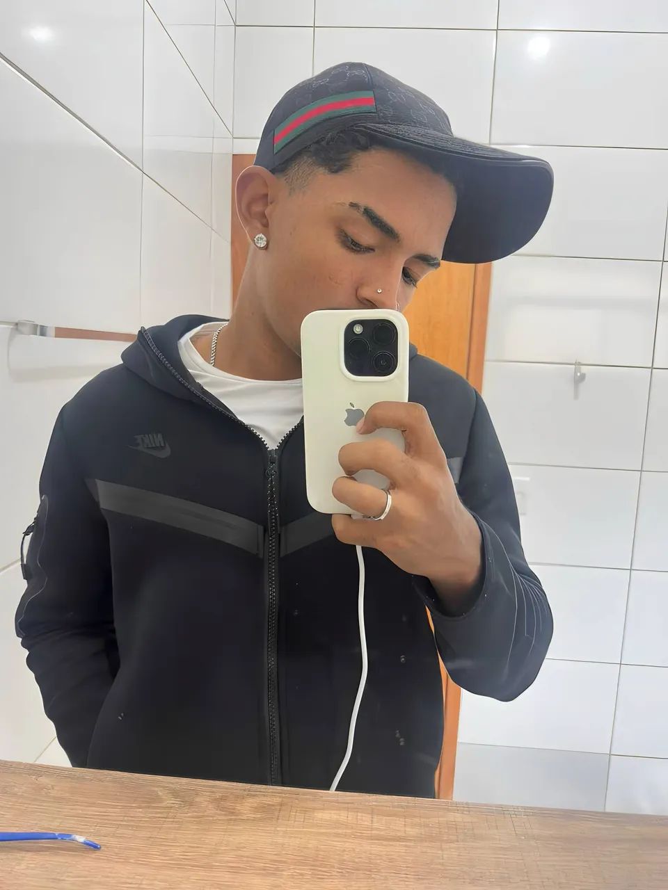 Nike tech fleece 