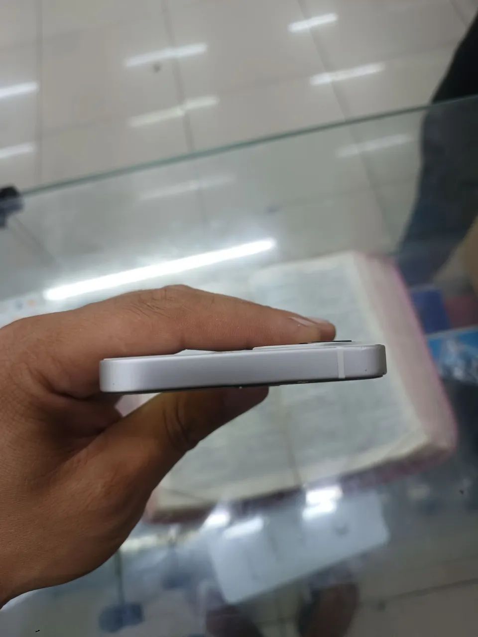 Iphone 12 Branco  - Foto 4