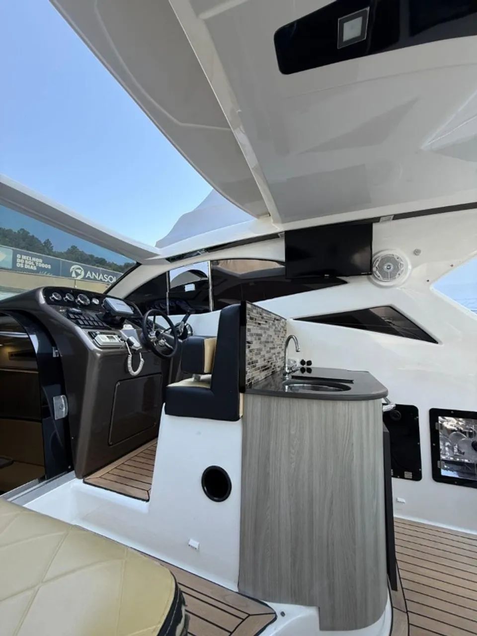 Lancha Infinity 345- ANO 2014 - Foto 5