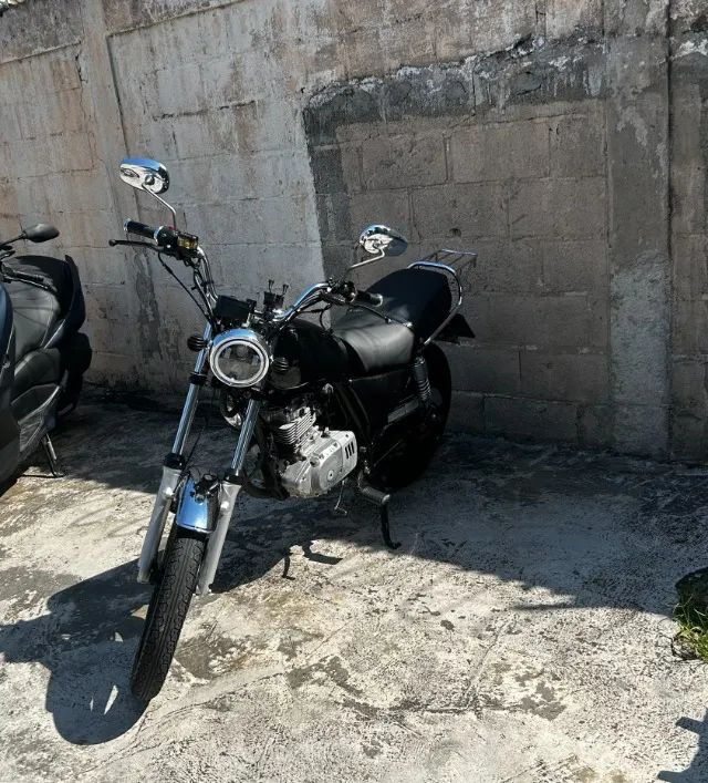 Intruder 125 2012