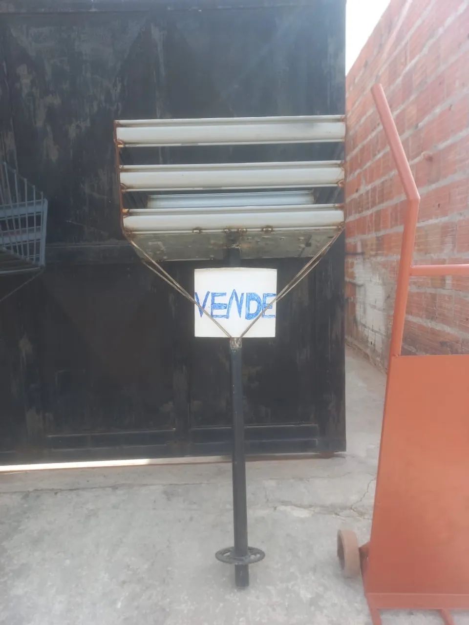 LIXEIRA REFORÇADA