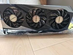 Placa de video RX 7600 triple fan