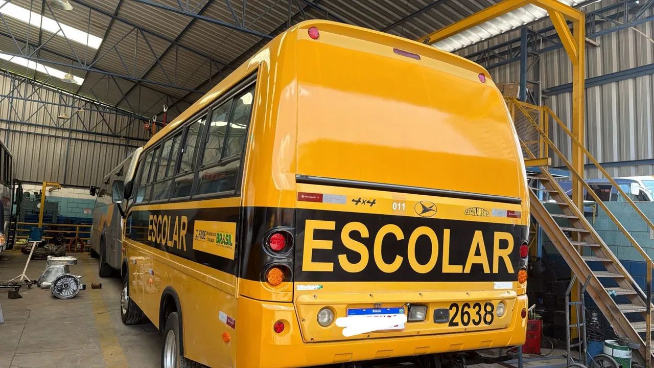 VOLARE V8 ESCOLAR SIMPLESMENTE IMPECÁVEL  - Foto 3
