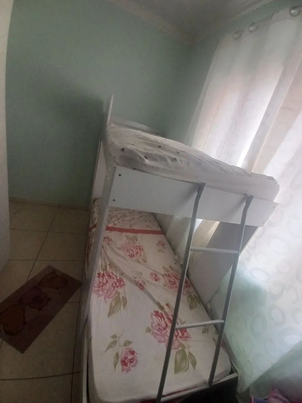 vendo cama beliche solteiro com armário, sem os colchões  - Foto 2