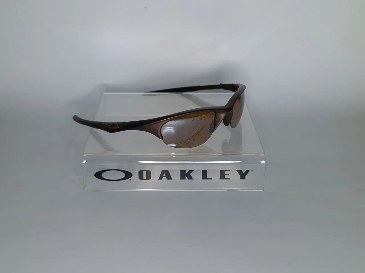 Óculos Oakley Half Jacket Bronze nas Titanium Iridium +G30 Iridium COMPLETA  - Foto 2