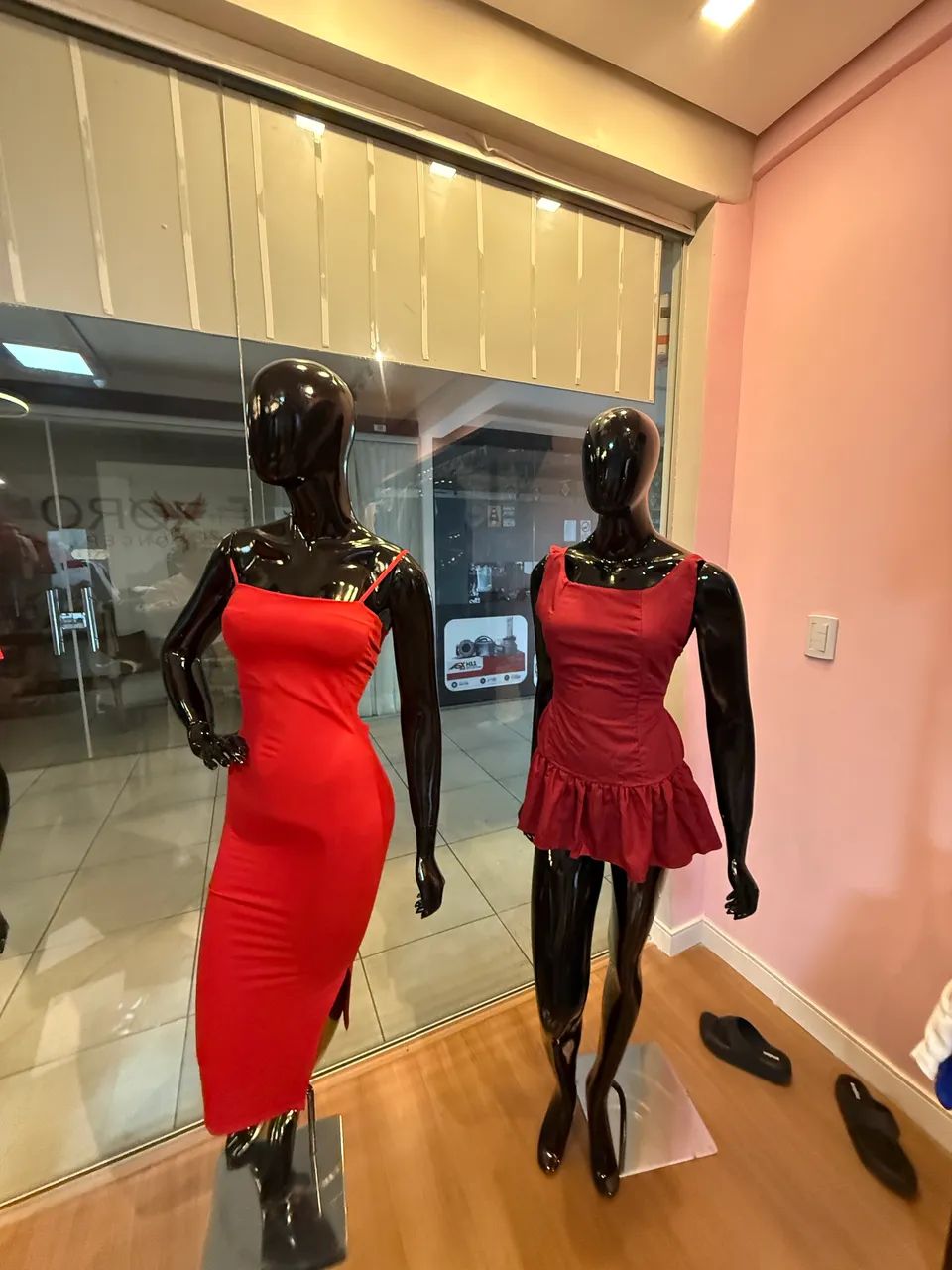 2 manequins femininos  - Foto 2