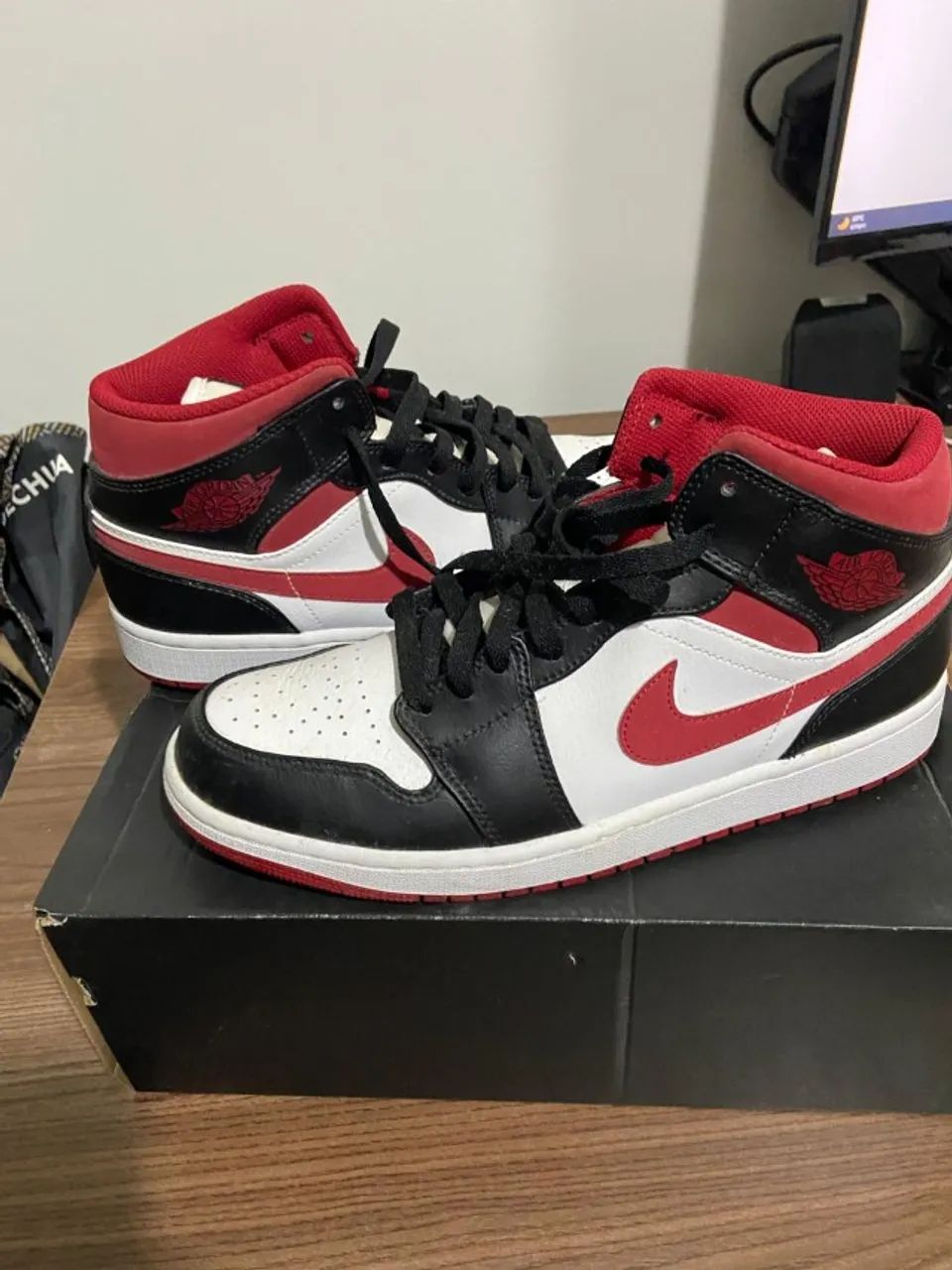 Air Jordan 1 Mid nº 42 - Original com NF - Foto 3