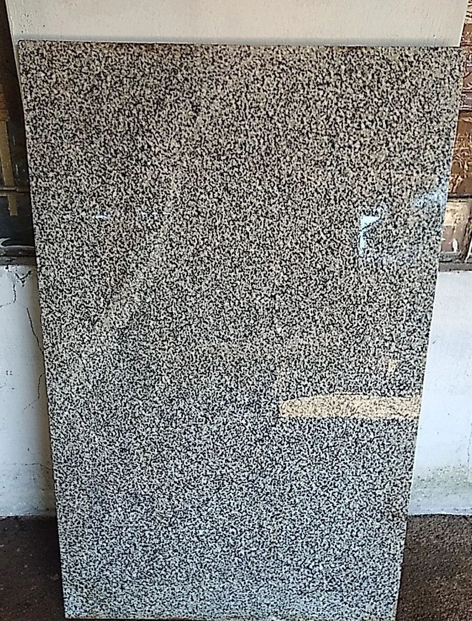 2 Pedras de Granito  1,17m x 75cm - Espessura Grossa de 4cm 