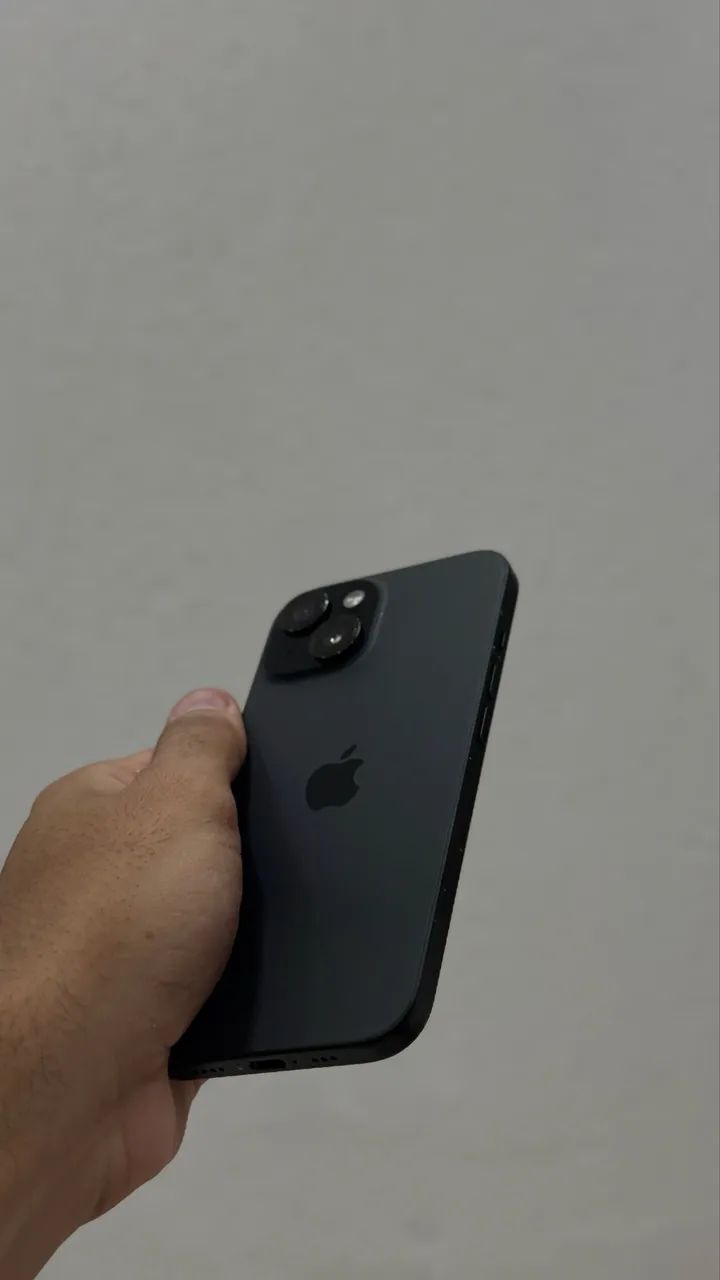 iPhone 15