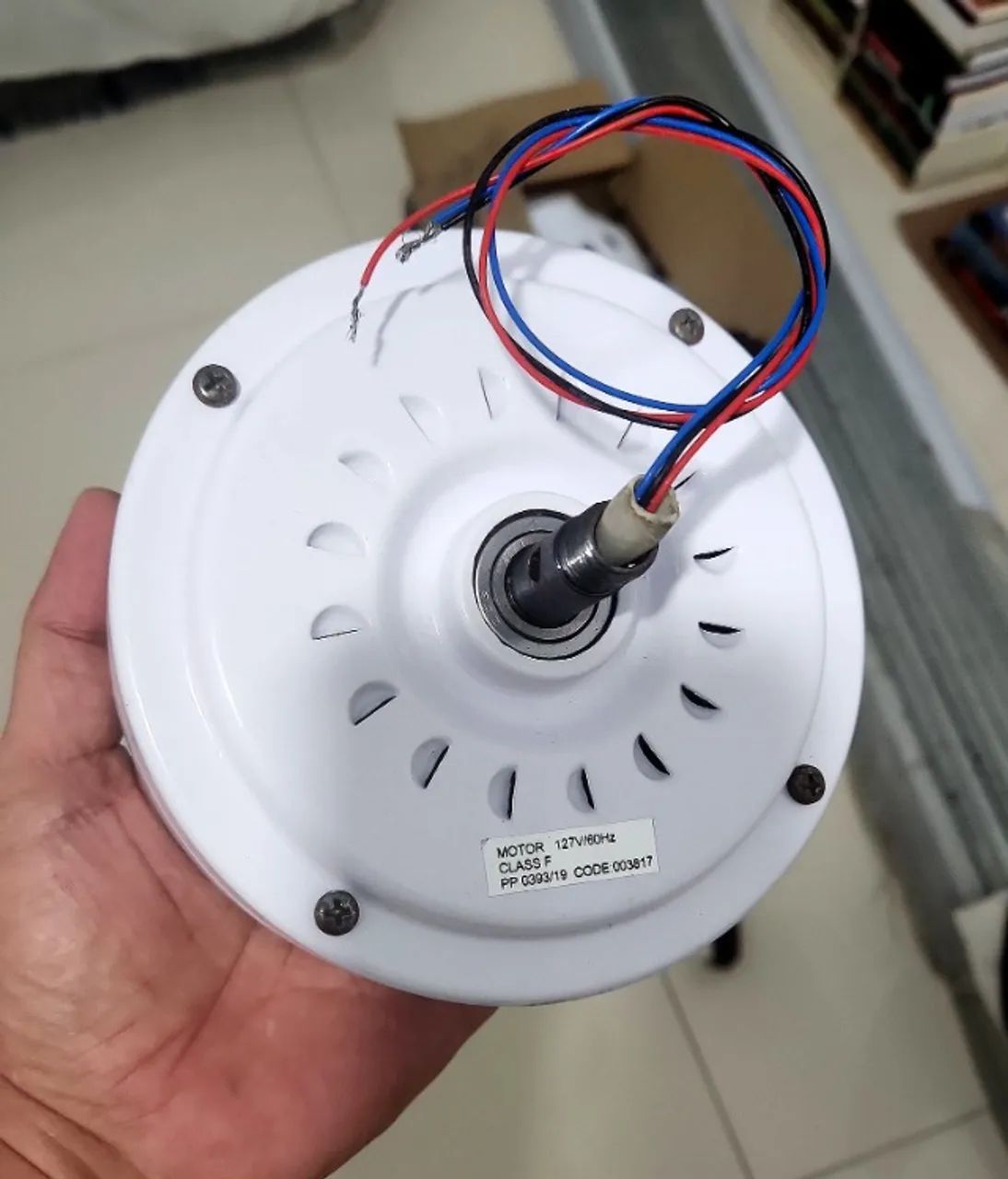 Ventilador de Teto Britânia Cancun BVT02B 127V Branco com Controle Remoto ------- FAÇO A I - Foto 4