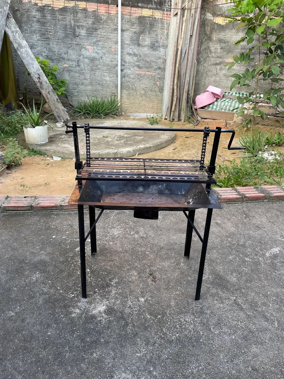 Vende esse churrasqueira  - Foto 2