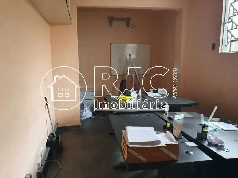 Imóvel para venda tem 470 metros quadrados em São Cristóvão - Rio de Janeiro - RJ - Foto 9