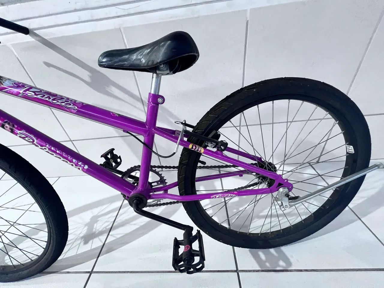 Excelente Bicicleta Barbie - Foto 2
