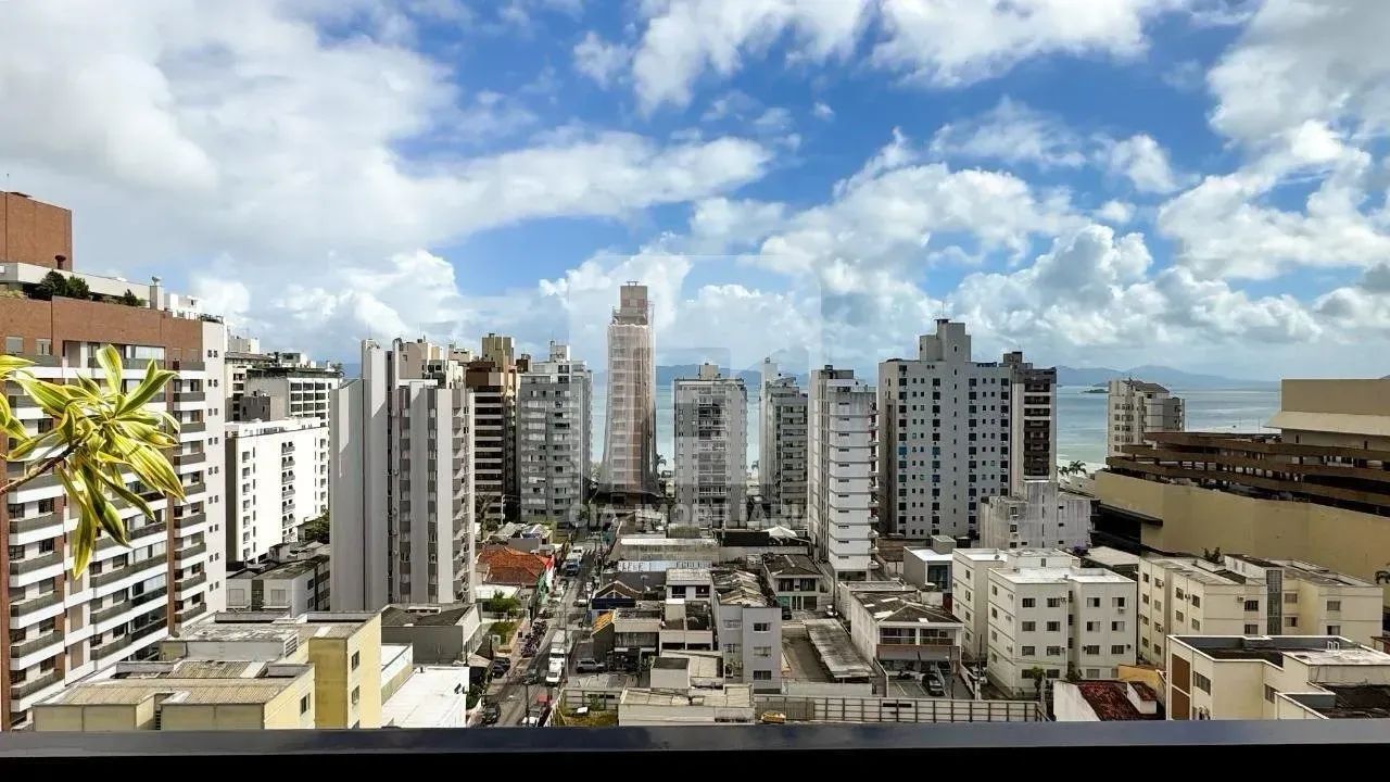 Apartamento à venda com 3 quartos próximo ao Shopping Beiramar no Centro - Florianópolis - - Foto 5