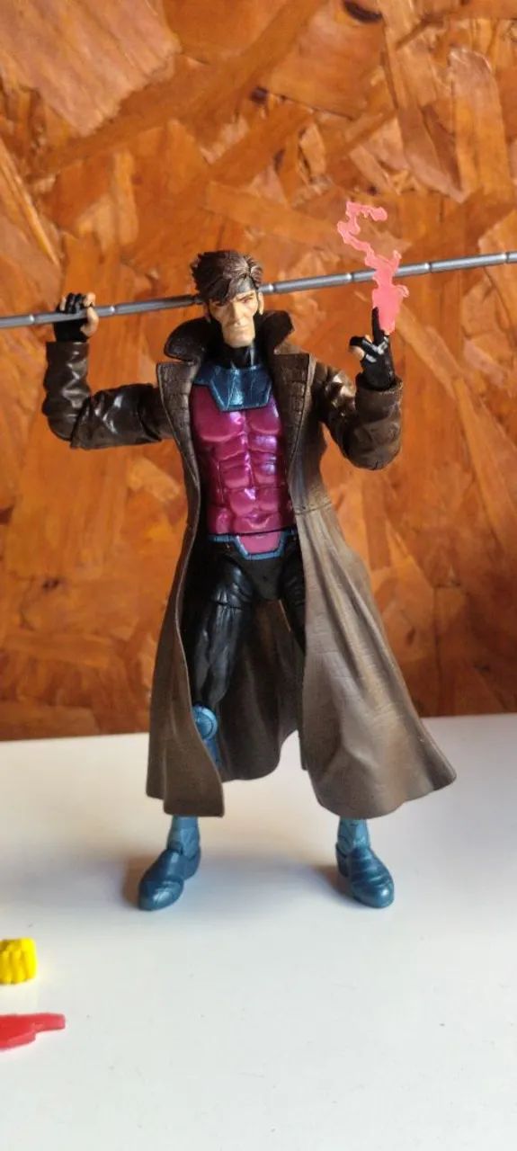 Marvel legends Gambit  - Foto 2