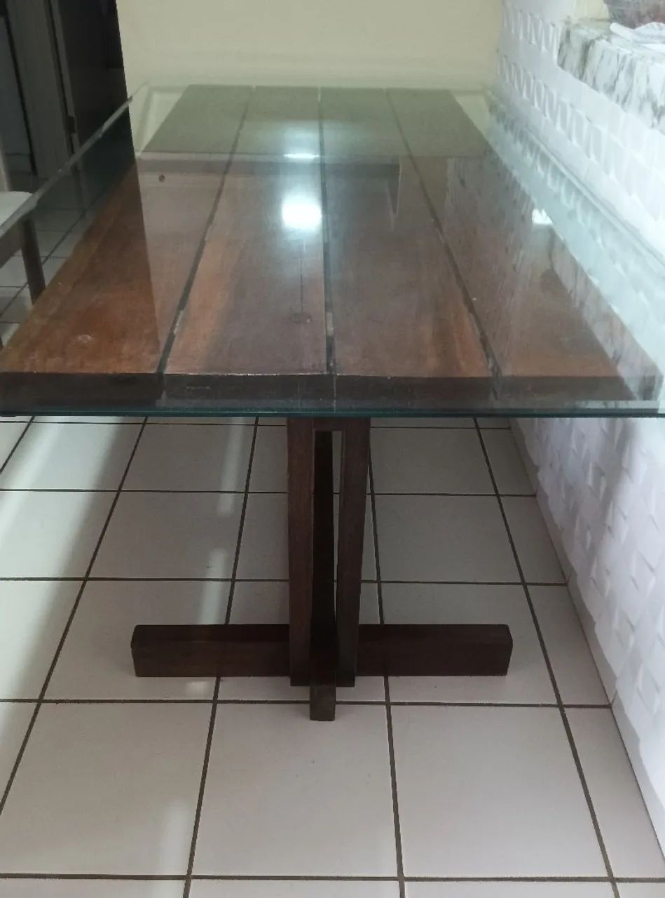Mesa madeira maciça com tampo de vidro + 06 cadeiras  - Foto 3