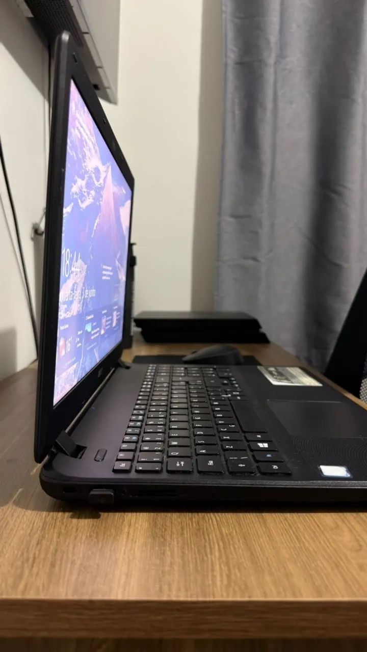 Notebook Acer com SSD
