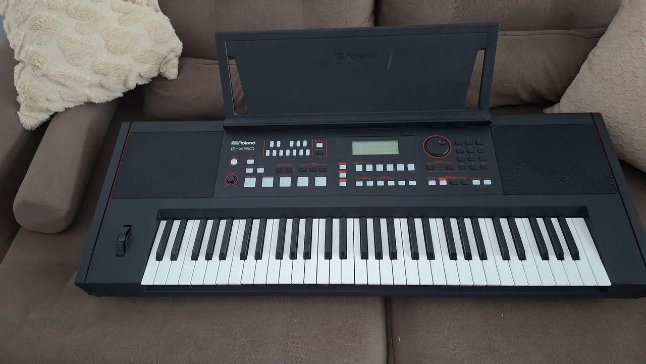 Teclado Roland E-X50 - Foto 2