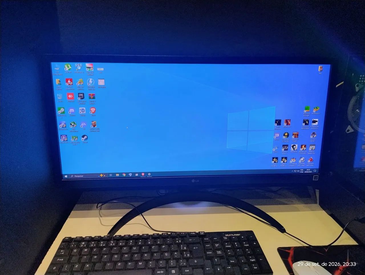 Monitor ultrawide LG 26 polegadas